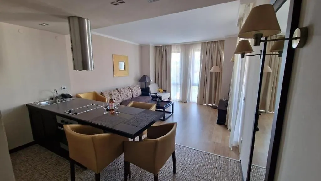 Apartment In Royal Beach Barcelo Slantchev Briag